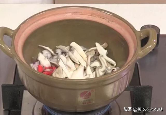 超级宝妈|虾和大米搭配也不稀奇，但是你会发现虾和米在一起总是特别的甜