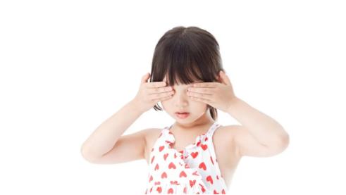 [你的育儿经]过敏性结膜炎高发季到了，宝宝频繁眨眼揉眼要留心