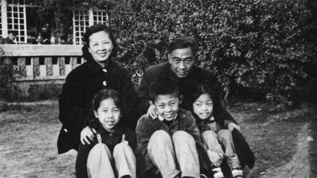 你的育儿经▲汪曾祺：好的家庭教育，要“没大没小”
