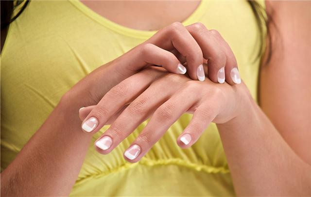 一旦得冻疮，年年都会痒？冻疮真的不能根治吗？