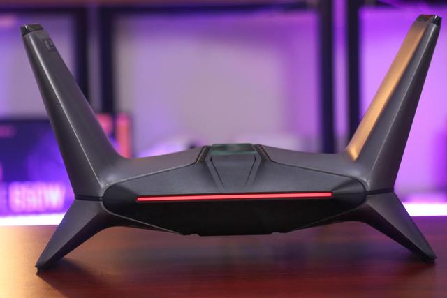 MIFON X1攀升联名版电竞路由器体验：定义速度与激情