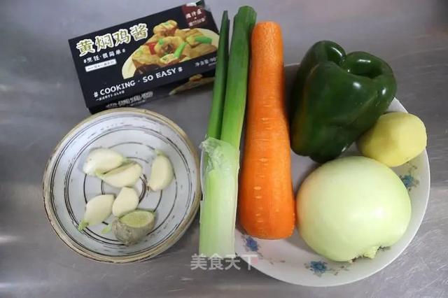 黄焖鸡：肉嫩汤浓香，吃到盆光碗净真满足