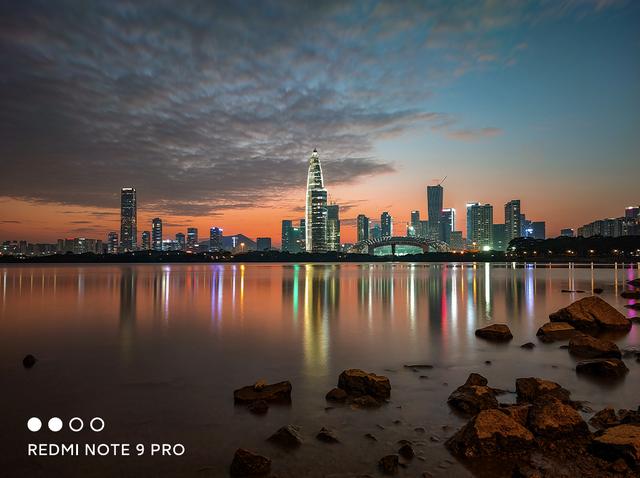 999元起！Redmi新品正式发布：这配置我买定了