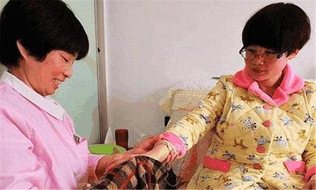 【你的育儿经】想要远离“月子病”，3个部位要捂好，新手宝妈学起来