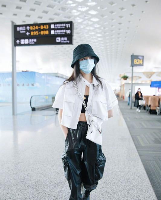 金色年华录|特殊时期，杨幂、郑爽、热巴等女神们戴上口罩，你还认得出吗？