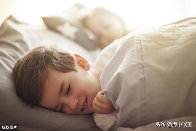 超级宝妈：对付熊孩子懒床，我用五步法轻松制胜