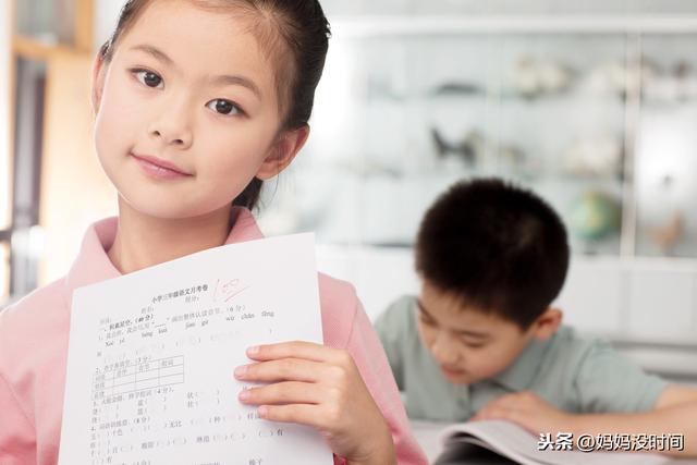 #你的育儿经#二胎家庭，以为亏欠的总是大宝？其实，父母也欠小宝一句对不起