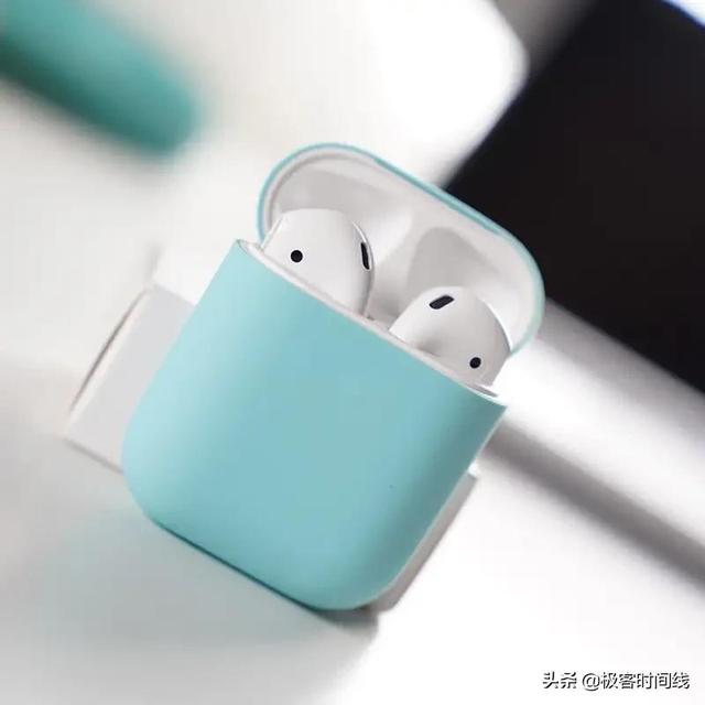 时尚清新彰显淑女气质，纯色AirPods2保护套推荐