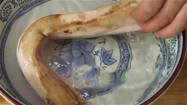 家常粉蒸肉，这样做真好吃，入口软糯，香味扑鼻，一点也不油腻