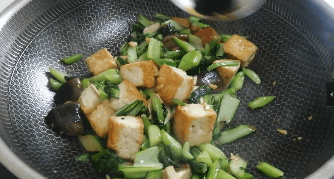 吃了不长肉的清淡菜，掌握好步骤，只需3样调味，也能做出美味