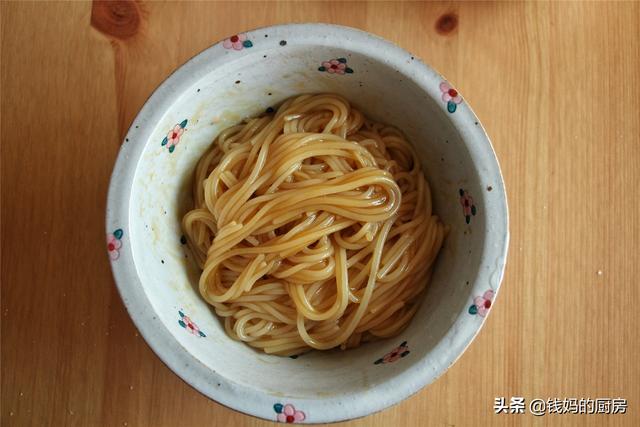 甜味超标|《向往》中黄磊做的3个米粉配菜，这道最有特色，拌米粉超开胃