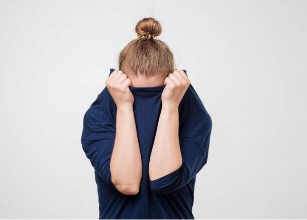 脑卒中“偏爱”这6类人，不及时调理，脑卒中或随时发作，需重视