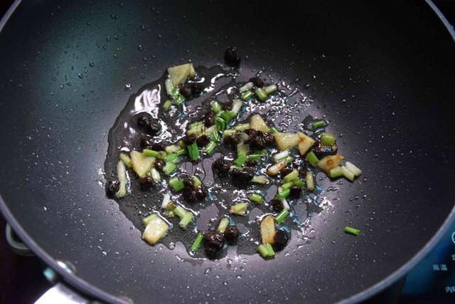 【你的育儿经】4月吃这“植物肉”,一周吃2次,孩子个头蹭蹭长