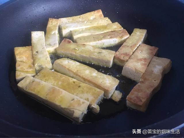 「超级宝妈」春天，多给孩子做这道菜，孩子胃口大开吃嘛嘛香，个头蹭蹭往上蹿