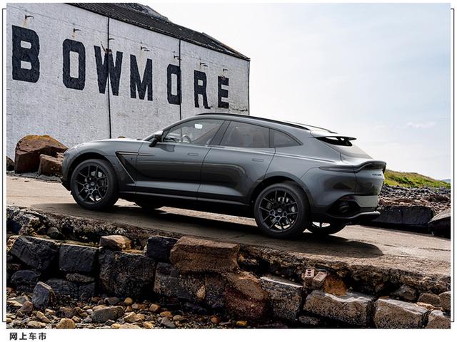 阿斯顿马丁DBX波摩版！全球限量18台 搭4.0T V8发动机 配专属车漆