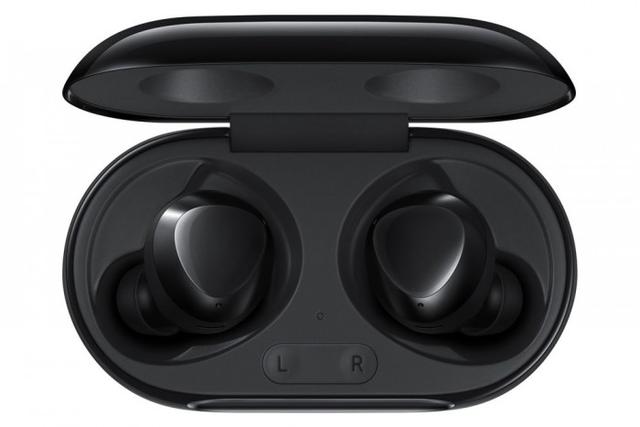 #环球网#Galaxy Buds+登场：续航从13小时升至22小时