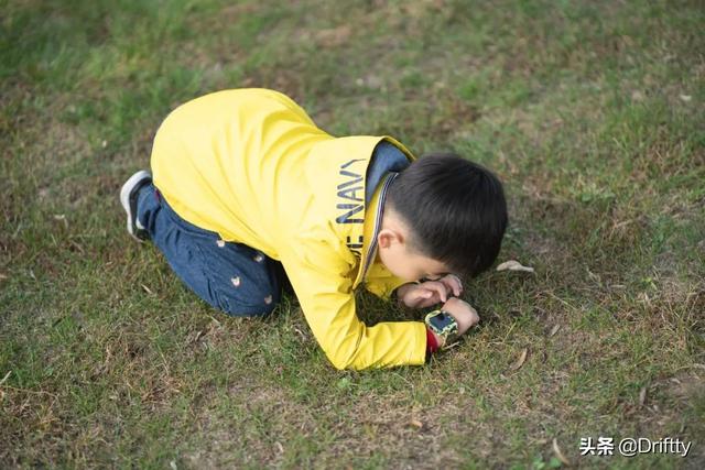 旗舰对决-为何近一倍差价？360儿童手表S2与小天才Z6横评