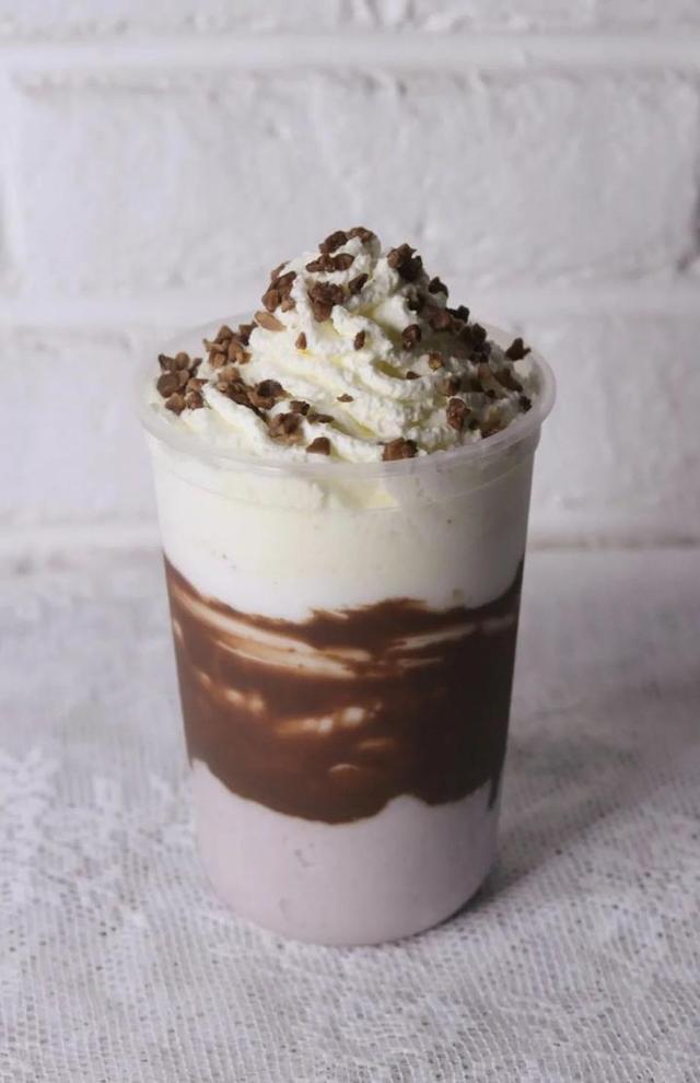 蝴蝶里秋冬新品上市，这家主打广式点心的茶餐厅三十年只专注手工制作，招牌乳鸽不容错过