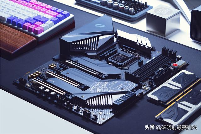 真旗舰？iGame Z490 VulcanX的科学开启指南