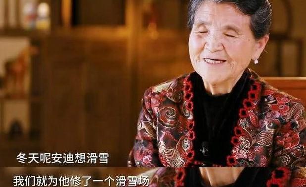 「超级宝妈」何雯娜孕期吃不了油腻，婆婆不停逼她，＂为了孩子没得商量！＂