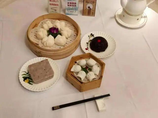 真香预警！最新最全上海老字号“半成品年夜饭”大盘点！在家吃出网红老饭店米道
