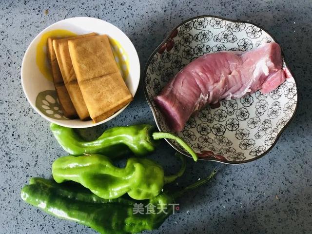 香干炒肉最美味的做法，你一定要学会！做法简单，好吃又下饭