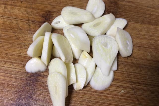 湖南人从小吃到大的“黑暗美食”，是北方人得不到的快乐，香极了