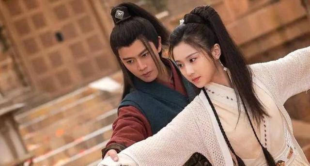 电影工厂|《暮白首》首播，任嘉伦搭档张慧雯，是否能超越《锦衣之下》？