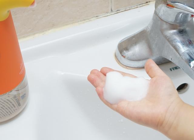 亲人族|让孩子爱上洗手的软萌小鹦鹉：小向自动感应泡沫洗手机套装