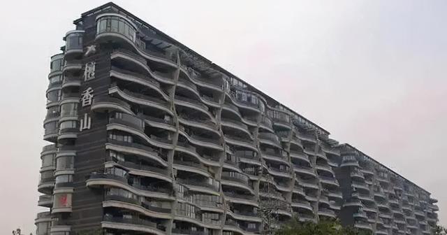 成都的建筑，看起来很好吃