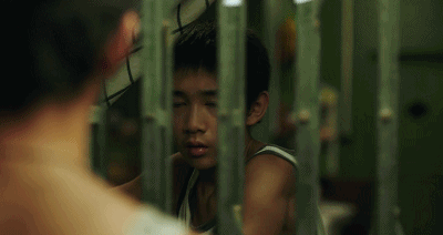 新民晚报|在追这部国产悬疑剧的人，最近都不敢爬山和拍照了