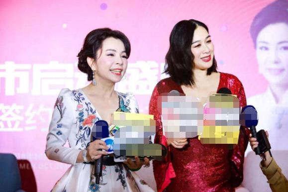 #超级宝妈#“妈妈胯”和“少女胯”区别大，有没有生过孩子，明眼人一看就知