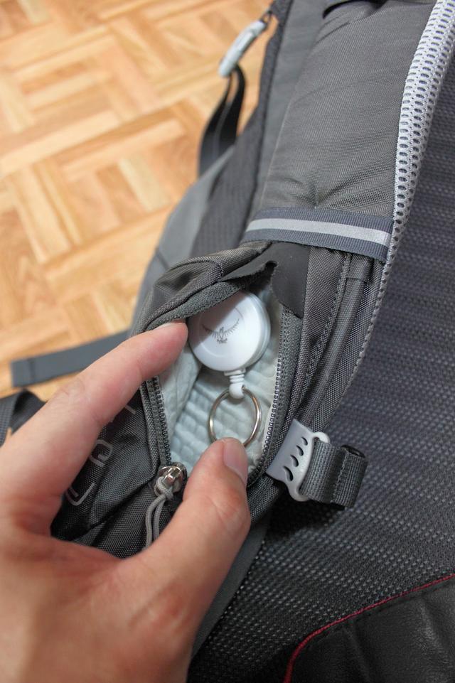 小鹰Osprey户外包开箱，一款可以城市通勤和骑行用的背包