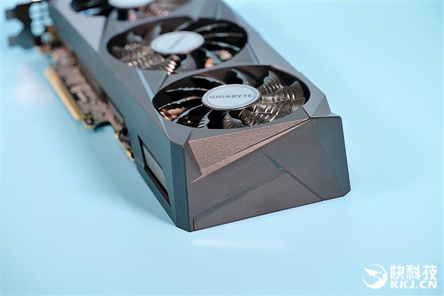 技嘉GeForce RTX 3060 Ti魔鹰PRO图赏