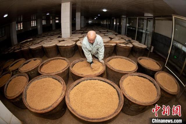 韦亮|一场醋的“狂欢”：全醋宴引领年夜饭“新风潮”