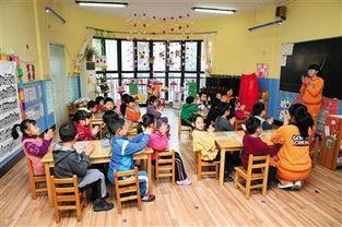 你的育儿经：幼儿园毕业典礼成上流宴会，宝妈吐槽被排挤：没钱就别来这上学