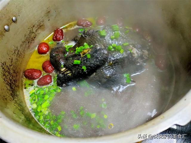 冬季，吃牛肉羊肉不如多吃它，6元一斤高钙高蛋白，便宜又营养