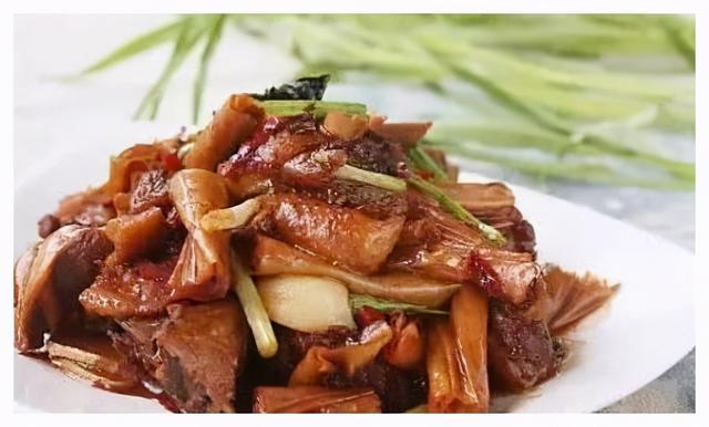 33款佳肴推荐，精选私房菜，鲜香够味，每天做几道让家人吃满意