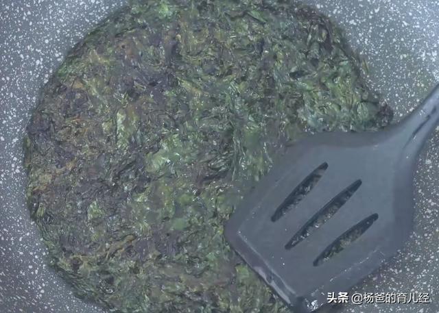 教你用紫菜做一款海苔夹心脆，简单好吃又营养，孩子爱吃的美味