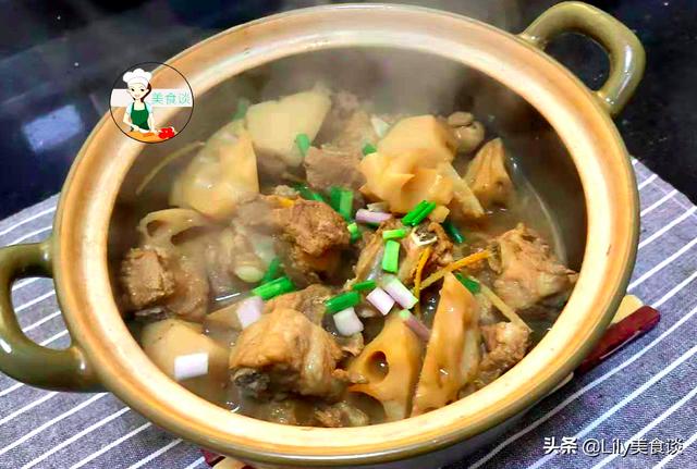 明日进入腊月，这肉记得要多吃，鲜香又营养，炖一锅上桌太鲜美了