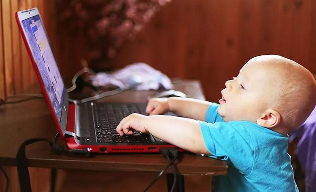 超级宝妈■自从给孩子买了它，孩子回来后都很“乖”，终于我发现了异常