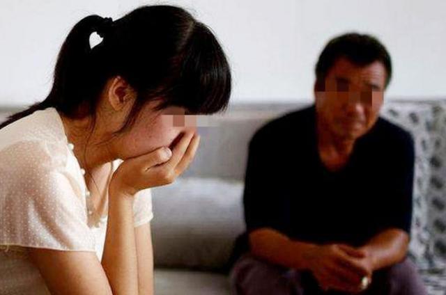 超级宝妈|“我妈没义务伺候你坐月子”，丈夫霸气护母，妻子回怼更胜一筹