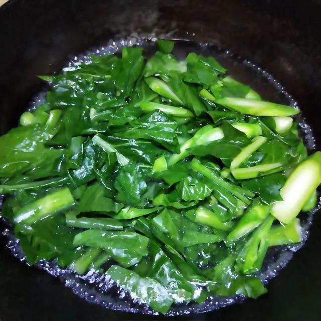 变着花样吃腊肠！醇厚浓郁，越嚼越香！还是小时候熟悉的味道