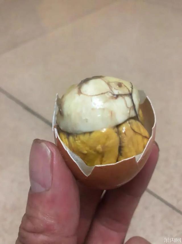 超级宝妈|饭桌上总有这道菜!宝妈犯难:18个月宝宝到底能不能吃?