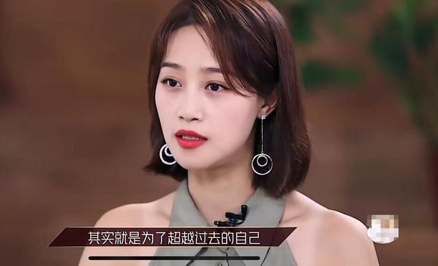 吐个泡泡|《乘风破浪的姐姐》被忽视的海陆和团宠万茜的区别：爱自己更重要