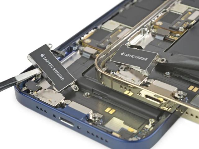 「拆机」iPhone12/Pro详细拆解图来了 马达比11有缩减 相机意外