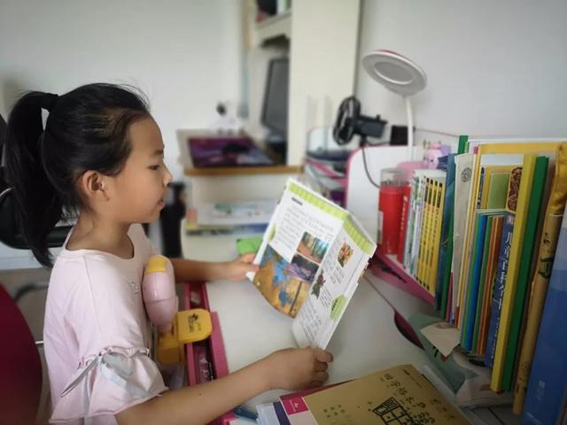 你的育儿经|「承德高新区阳光四季小学 班级特色活动」书香飘万家 阅读润童心