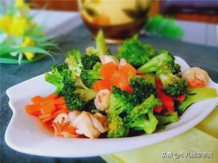 『超级宝妈』小儿推拿李波：宝宝春天这样吃长个排毒两不误，春天宝宝饮食秘籍