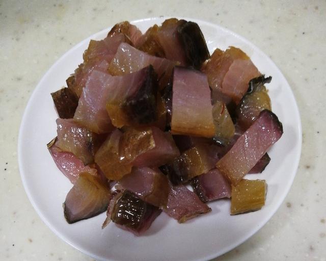 用什么鱼腌腊鱼才好吃？老师傅教给你，腊鱼醇厚甘香，花钱买不到