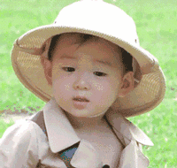 狠幸福|能不能给孩子用大人的“防晒霜”？